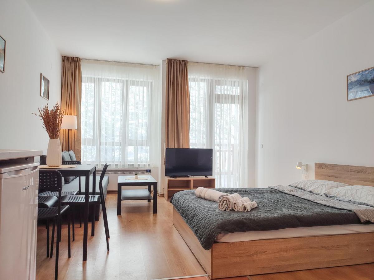 Studios And Apartments - Semiramida Gardens Borovets Luaran gambar